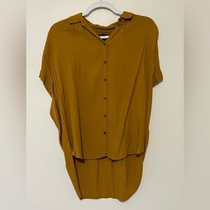 Madewell Mustard Short Sleeve Button Down Shirt